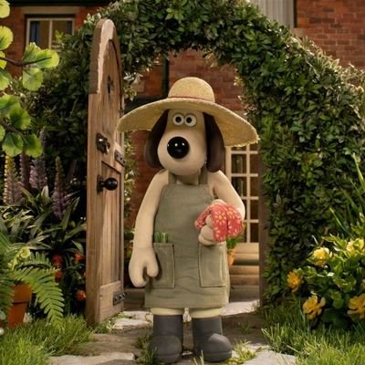 RJBrown_'s profile picture. 