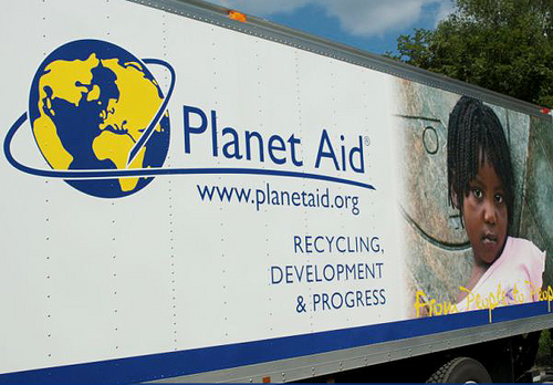 planetaide's profile picture. show your love and make the world brighter