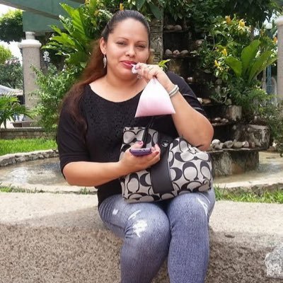 Santa Ana/ El Salvador.😈 sarcasmo,jodedera y 100% caliche.
FAS💙❤.(Karlita)
