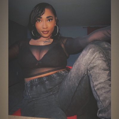 Miy still dont give A FUCK and been True👌🏿 scroll or I’ll TROLL! 🥳🤪 rest in paradise Father🧡💙🖤bubbbbaaaaa🖤🦅 TikTok MiyGoldenGlamour