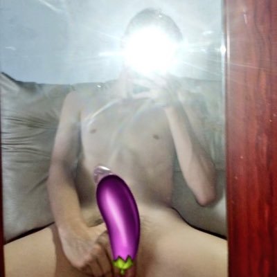 bisxhotxx's profile picture. 📍Cúc/Col
     
     ¿Algún follamigo?