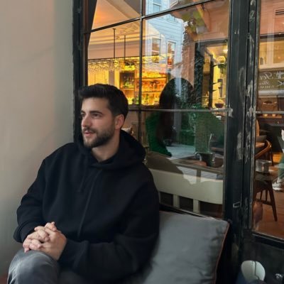 emrahkantr's profile picture. 