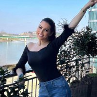 Ecrin Yilmaz (@ecrinmaz) Twitter profile photo