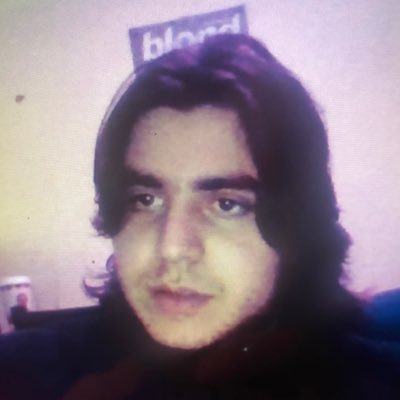 cantankero's profile picture. he/him 20 cishet Jew studying studio composition and weezer history