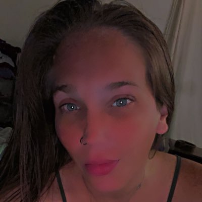 stitchjulesann's profile picture. 