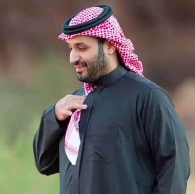 ومَا أنَا إلا من (عُتَيْبة) إنْ غوَتْ
غوَيْتُ وإنْ تَرشُدْ عُتَيْبة أَرْشُدِ