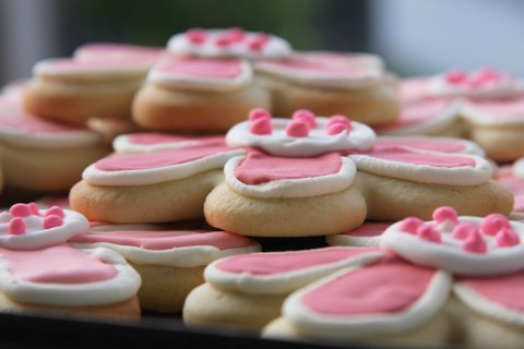 i love watching little toddlers devour my sugar cookies! best feeling ever!