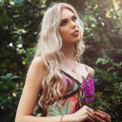 AudraMae's profile picture. TikTok & YouTube🦋1M+ @itsaudramae  #Roblox Streamer🎮 ♋️ daily vlogs on 👻 itsaudramae
