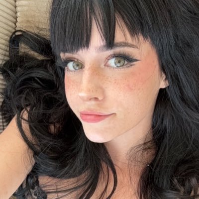 HayesJs6612227's profile picture. A loving and kindhearted young damsel