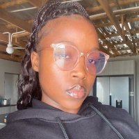 GirlwithaboysnaMe (@onakavinsky) 's Twitter Profile