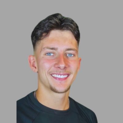 Online fitness coach
Helping busy people get in shape with no restrictive diets!