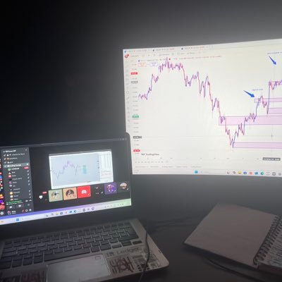 f_flatta's profile picture. 