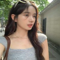 美兰区学生🍊月月 (@gz54c8tri5mu6js) 's Twitter Profile