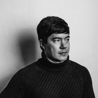Poet, translator. Author of A Season (University of Georgia Press, forthcoming) and Innocence (CSU Poetry Center, 2022). Editor of APARTMENT Poetry.