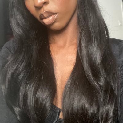 dy_bvi's profile picture. 