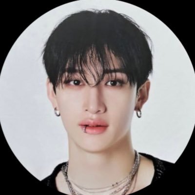 ~ °❀⋆.ೃ࿔*:・ christopher bahng chan if you see this come home, the kids miss you 😞