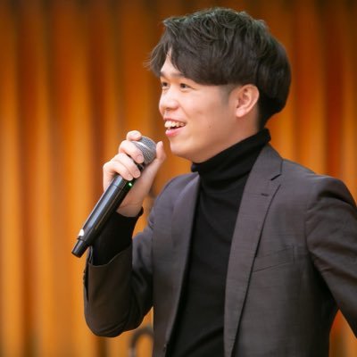 Ryuitter0921's profile picture. 株式会社ビーウェルインターナショナル執行役員｜日本で働きたい夢を叶える人を1人でも多く増やす企業へ｜ニトリ→ビーウェル→ビーウェルインターナショナル（KOREC）｜家族（妻と子ども）が好き｜ENFJ｜歌舞伎症候群、口唇口蓋裂のお子います｜大阪出身｜お気軽にDMください📩