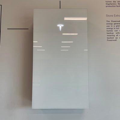 yu49911325's profile picture. テスラ認定インストーラーとして蓄電池の販売・設置 を手掛けています。 また自社でTesla Model 3 / Model Y を所有し蓄電池 と太陽光発電を組み合わせたエネルギー自給自足の実証を行っています。 持続可能なエネルギー社会の実現に向けて、最新技術を活用した提案をしています。 お気軽にご相談ください！