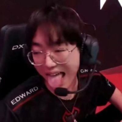 ilovefakersm's profile picture. faker's wife dump acc