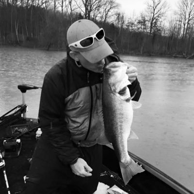 TIGERS & GRIZZIES Daddy to 3. Bass fishing follower of Jesus. 🐯 🐻 🎣 🙏🏼 ✝️ 9️⃣0️⃣1️⃣