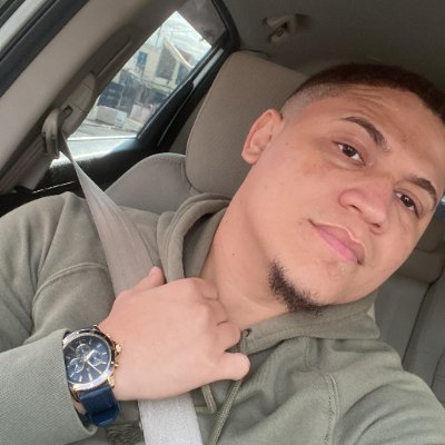 Cristiandls29's profile picture. AMOR VA CON CONTROL, LO APRENDÍ DE RUBÉN BLADE 🥃