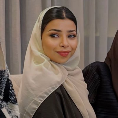 smr_ah_'s profile picture. وإِنما الناسُ بحار، فلا تحكُم على أعماقهم وأنتَ لا ترى إلا شواطئهم | @Smashfortennis