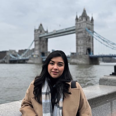 Abogada UP. Me encanta comer tacos y soy adicta al café. Travel Junkie. Tengo un perro que se llama Señora Taquito.