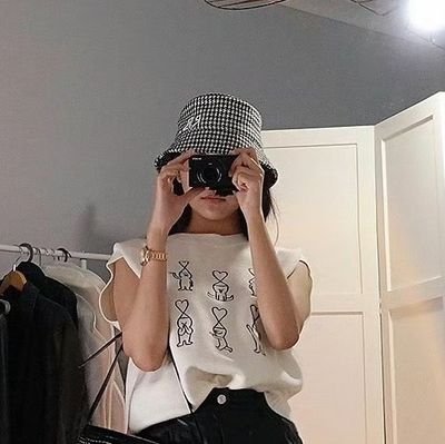 Justhavefun33's profile picture. 