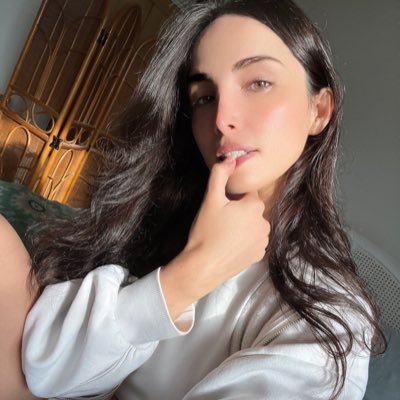 Goddesslex35's profile picture. 