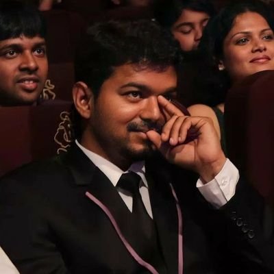 Vinitheyy's profile picture. Elam pugazhum iraivanuke
