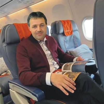 Richie22dr's profile picture. 