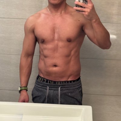 Officially dating as of 1/8/25. Hoping he is the one that I have been waiting for as I am ready to settle down. Mixed Hispanic, Russian and Pinoy. Multi-lingual