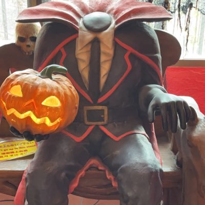 thickassrichard's profile picture. 