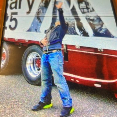 yasu08186040's profile picture. 埼玉県川口市で居酒屋やってます🏮Ｘ始めたばかりでいきなり乗っ取られる悪夢😭こちらのアカウントに変更しました💦お手数ですが、再度フォローよろしくお願い致します🙇♯吉川晃司♯阪神タイガース♯スポーツ♯野球♯サッカー♯プロレス♯アメフト♯カラオケ♯アードベッグ♯アメスピ♯納豆♯麻婆豆腐大好きです😆