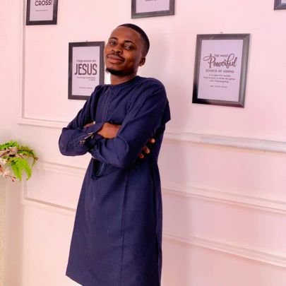 BabaTee0105's profile picture. God and love❤️
30BG 
TAILOR✂️