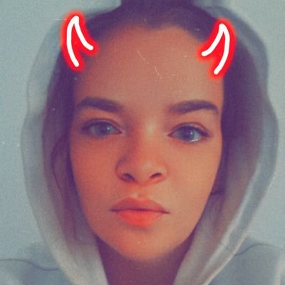 Adelaide born, super fader, super gamer. 👌 original account @miss_invincible not sorry for obscure rap references.