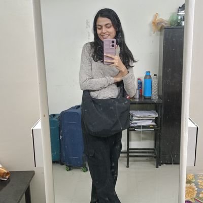 ketkiii_13's profile picture. I m a cse student so my lyf is pretty much snafu 😎