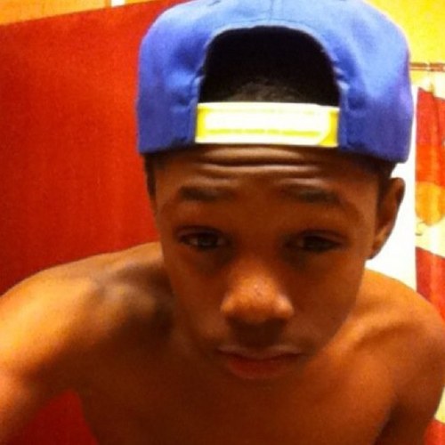 TriGGerShOOter's profile picture. Dont need a bio just Follow enough said!!