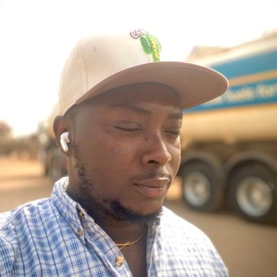 prince_399's profile picture. •A Little Above Average•