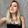 Yana_has_a_gun's profile picture. Украшаю код-ревью, работаю в геймдеве. Люблю игры, F1 и виниловые пластинки.