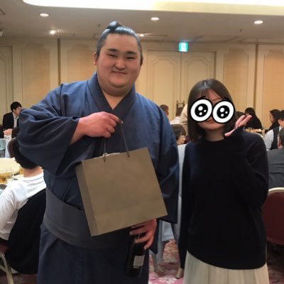 相撲アカ💚二子山部屋推し！後援会会員です！他にも推し力士がどんどん増えて大変です🤭無言フォローコメント失礼します（ ; ; ）お気軽にフォローコメントDM仲良くして下さい🎵時々鍵つけます🗝️