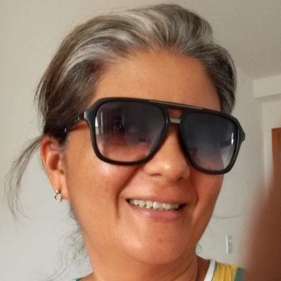 Mulher, esposa e mãe e muita história pra contar .... Viva a vida que o amor vença sempre ❤️
#LulaPresidente