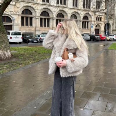 Lridescent2453's profile picture. “The greatest glory in life is not to never fall 💪🏻, but to stand up every time you fall.” ✨