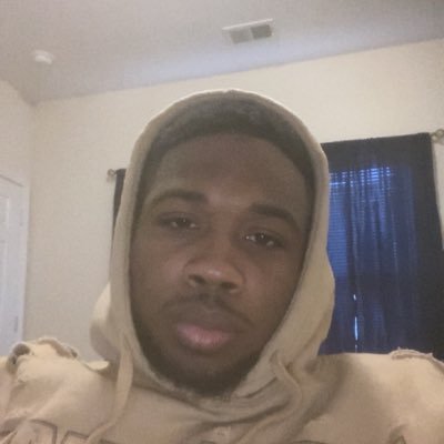 Top 1% Earner - I make money in minutes 💸 P2T Influencer - Start earning instantly! 🤑 Top Paid2Tap Earner 🏆 https://t.co/de5sRHkV82