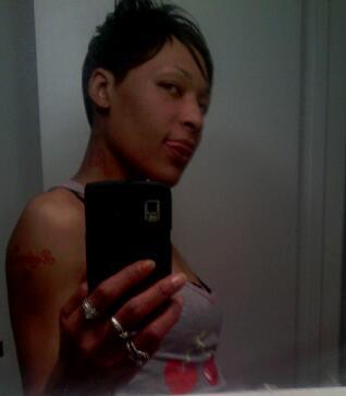 red1woods's profile picture. my kids are my life...((;