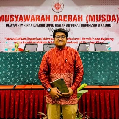 Bobbyferly's profile picture. a Education Worker & Canva Designer