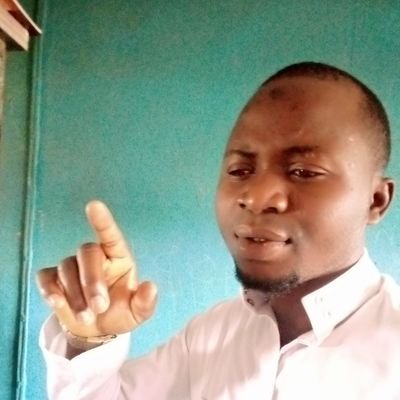 olalomi100's profile picture. 