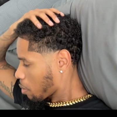 S E L F M A D E 💈 M O S T H A T E D 🤑 new twitter