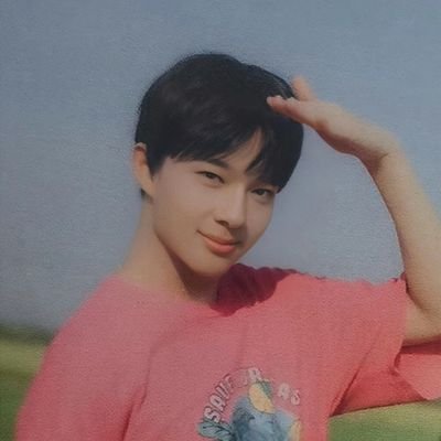 yannnananu's profile picture. 