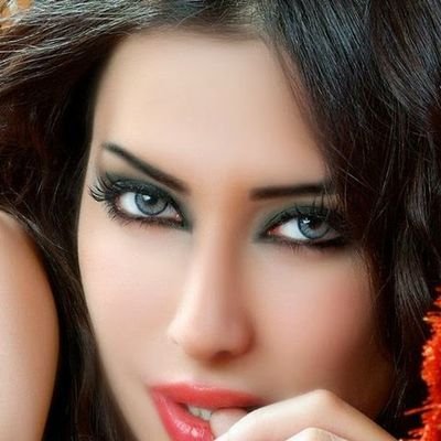 helahtvj's profile picture. الحمـــد لله علــــى گــــل حــــال خيرُ ماقيل بطاري الحال  ياربَ تياسيّر من عندك تعقبهَا تباشير 🌴🌴🌴🌴